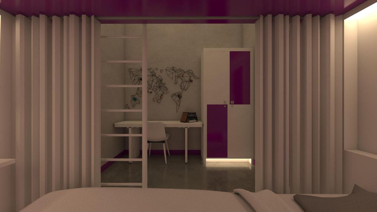The Twizt - Lifestyle Hostel & Hotel Siem Reap Exterior photo