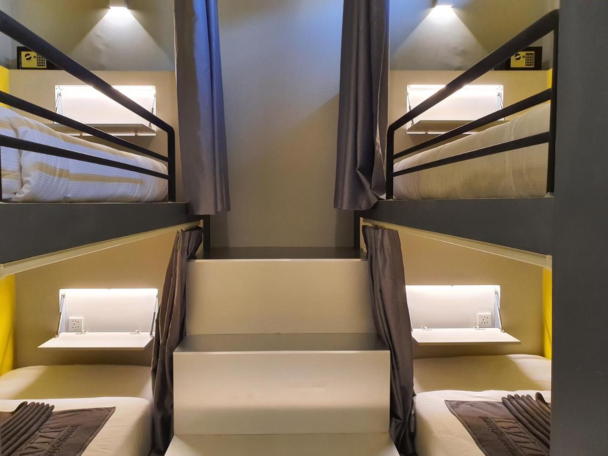 The Twizt - Lifestyle Hostel & Hotel Siem Reap Exterior photo